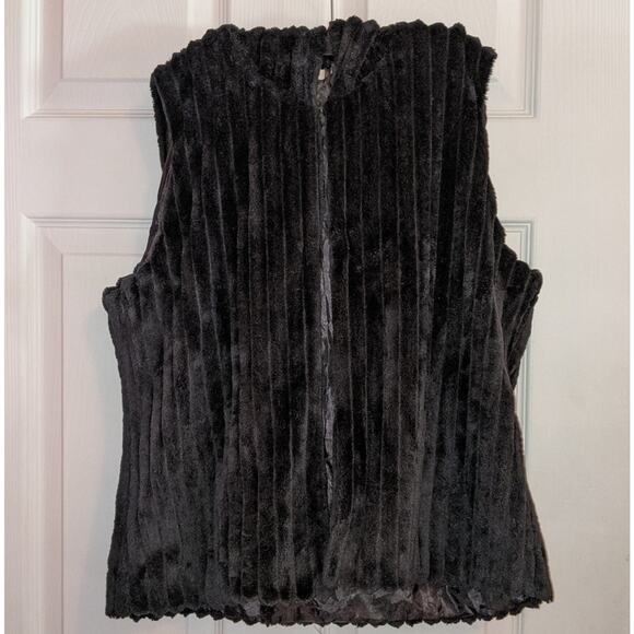 Carmin Black Soft Sleeveless Vest Hoodie Jacket M - Picture 2 of 12